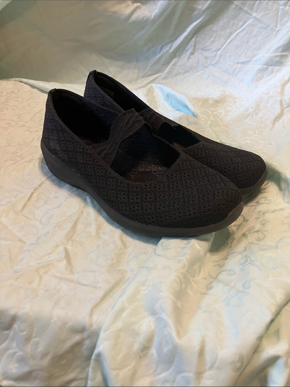 Skechers Women's Black Knit Slip-On Mary Jane Flats - Picture 3 of 6